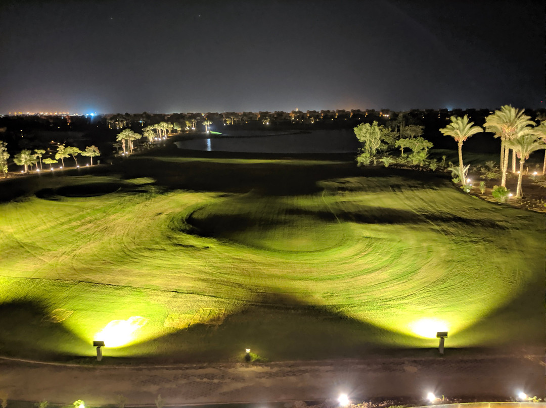 Movenpick Resort & Golf Einbay主图