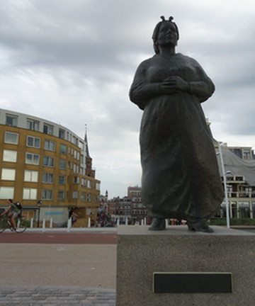 Fisherman's Wife of Scheveningen景点门票图片