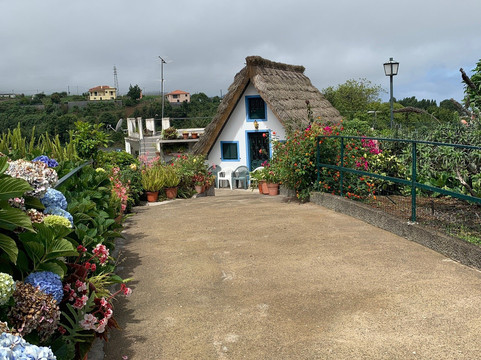 Madeira In Táxi-沙尔必去景点