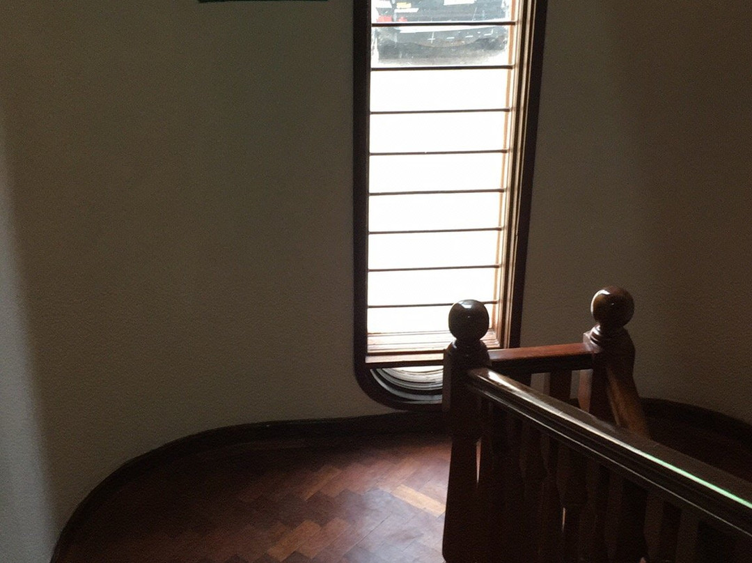 Lavington Hill House主图