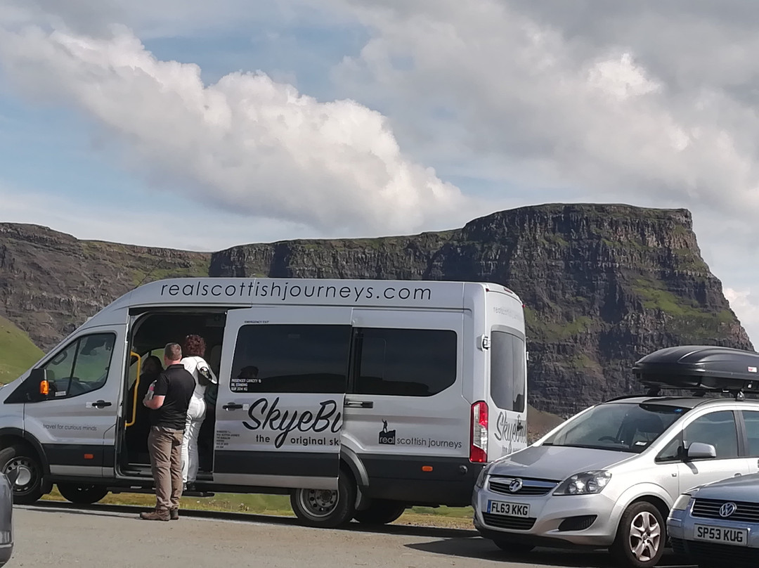 Real Scottish Journeys - Day Tours景点图片