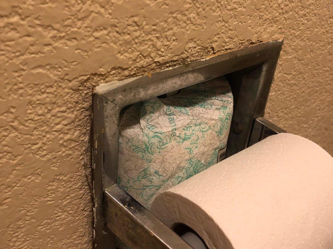 Comfort Inn & Suites Hays I-70主图