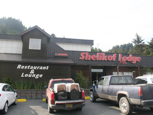 Shelikof Lodge主图
