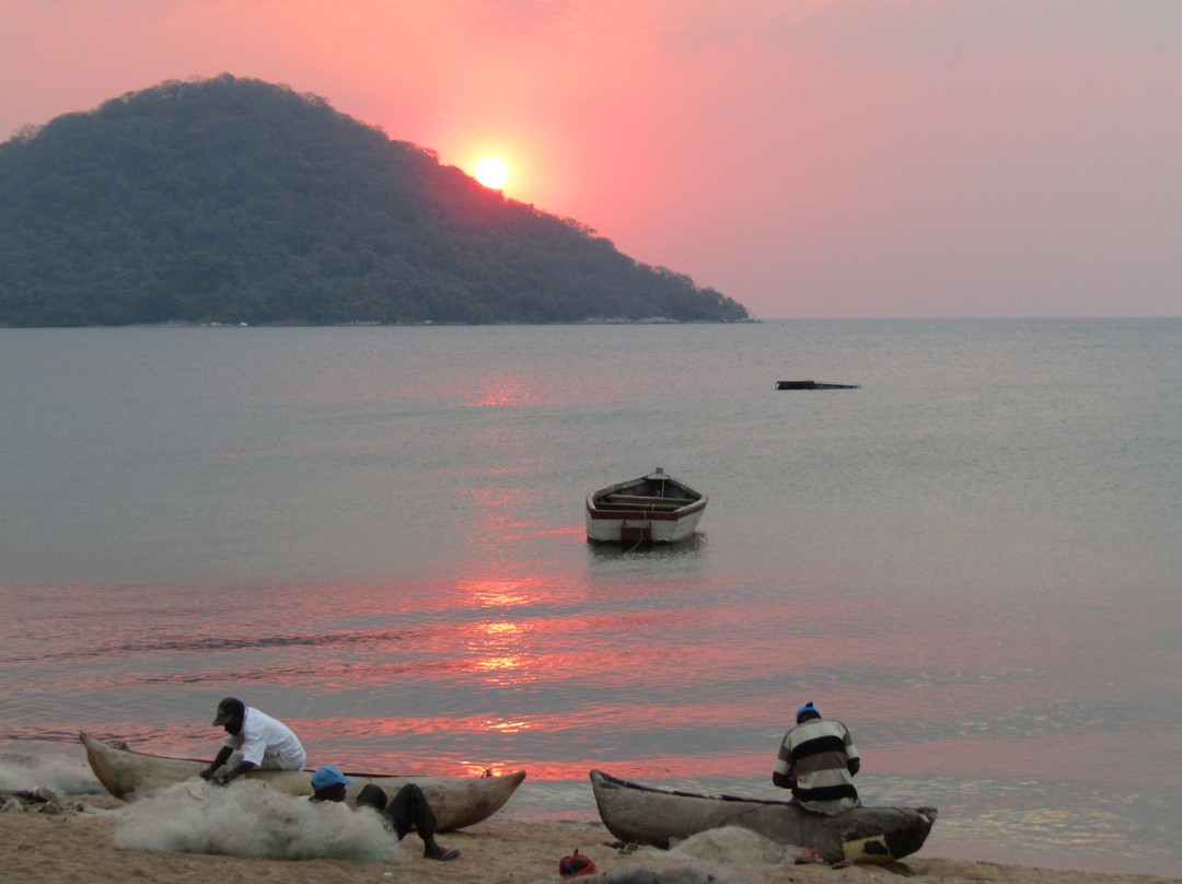 姆哥萨旅馆主图