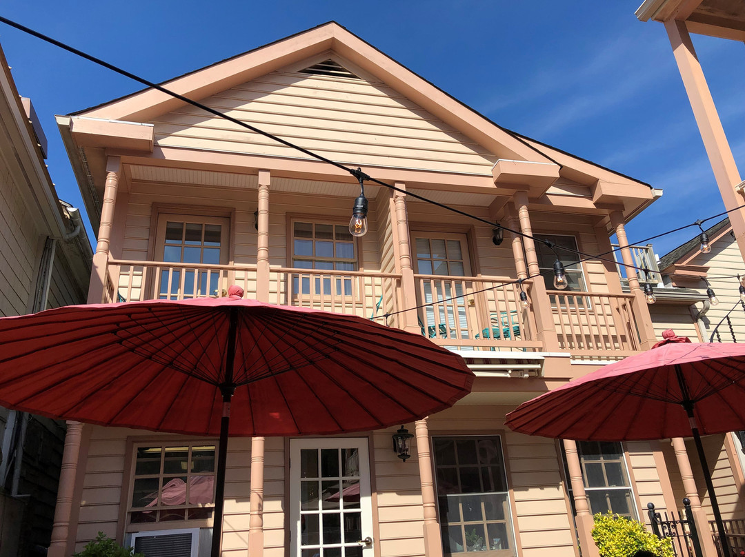 The Old Brick Inn主图