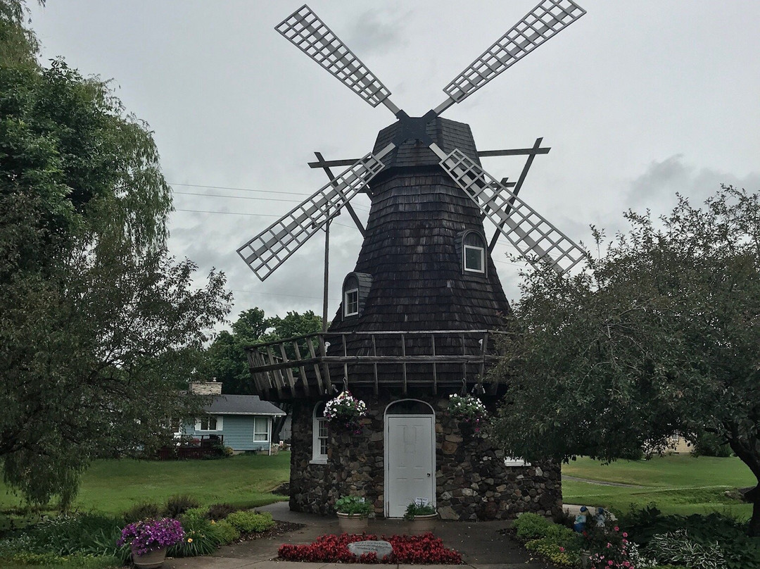 Windmill Park景点图片
