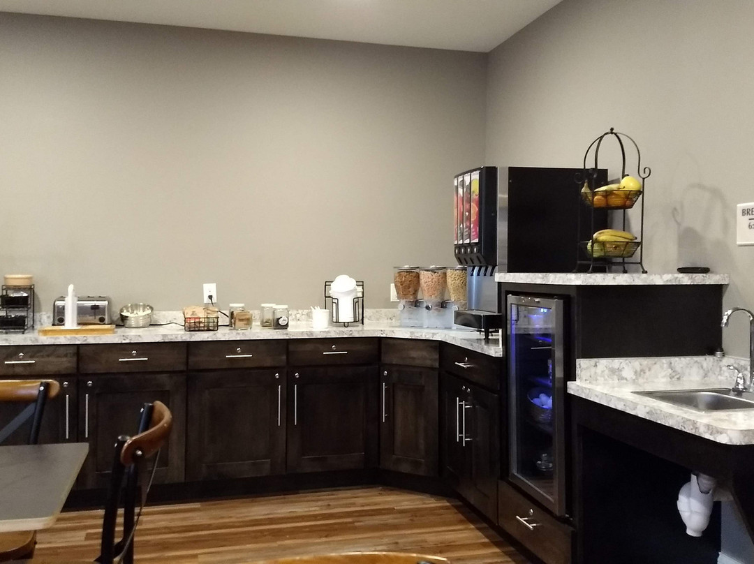 GrandStay Residential Suites Hotel Sheboygan主图