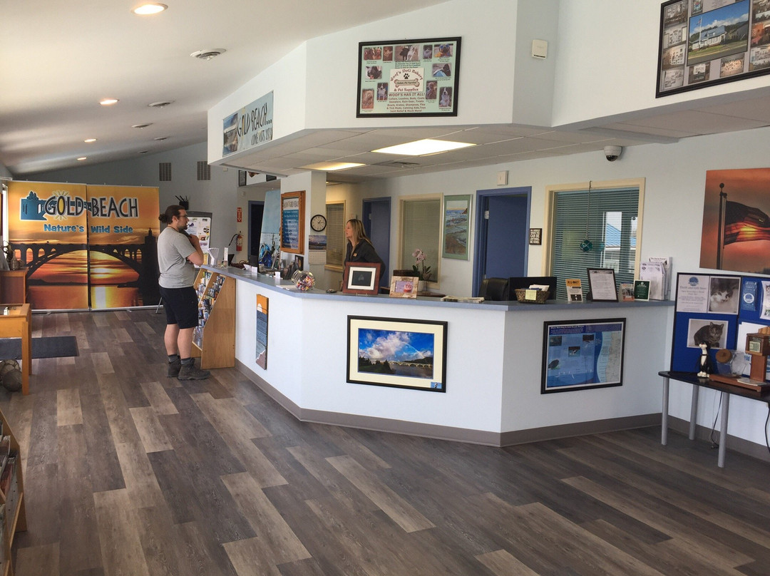 Gold Beach Visitors Center-戈尔德比奇必去景点