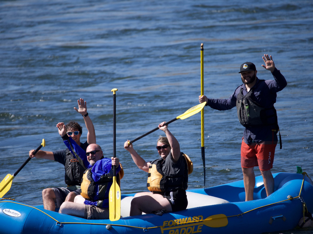 Forward Paddle Rafting Company-Maupin必去景点