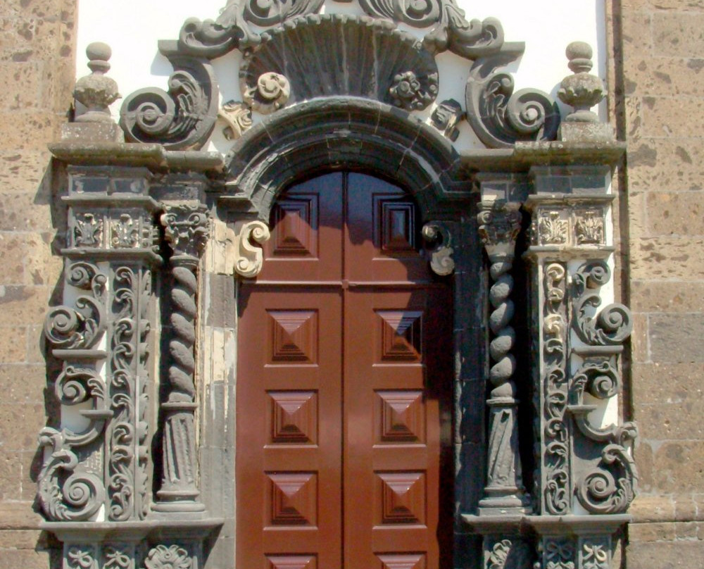 Igreja Matriz de São Sebastião-蓬塔德尔加达必去景点