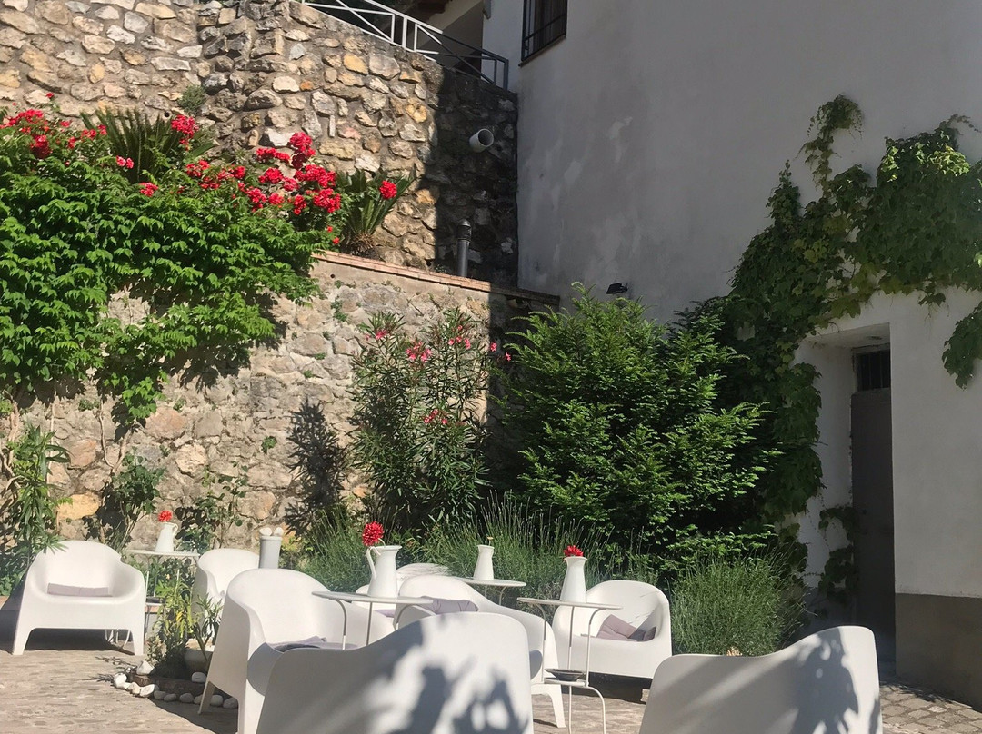 Frondosa Naturaleza Theme Center-卡索拉必去景点