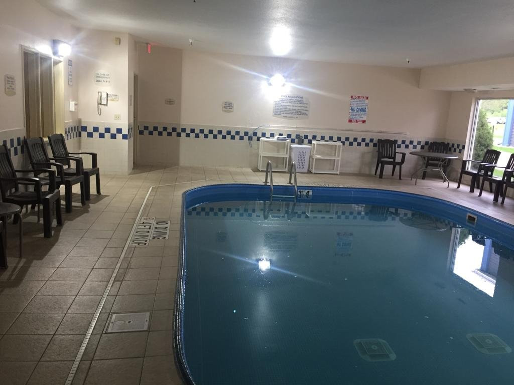 AmericInn by Wyndham Hudson主图