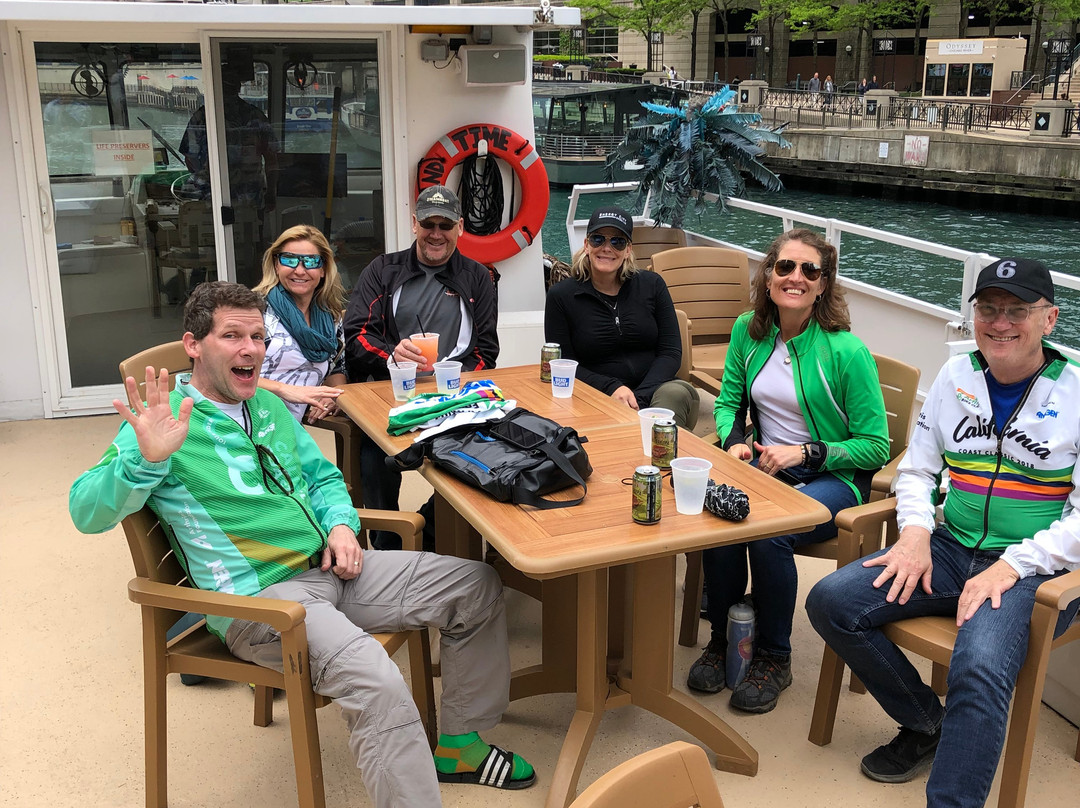 Island Party Boat-芝加哥必去景点