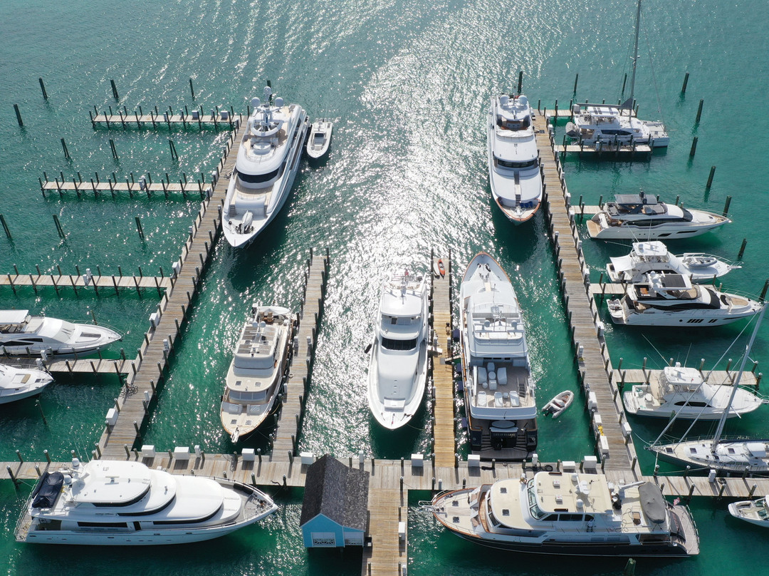 情人节滨海度假村主图