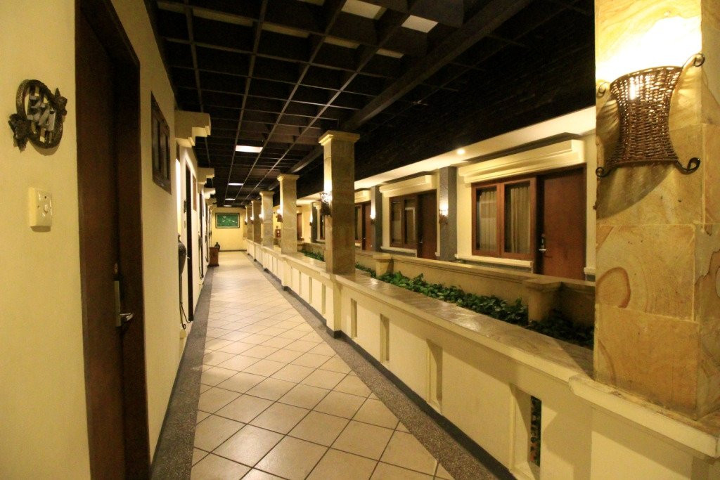 莲花园饭店主图