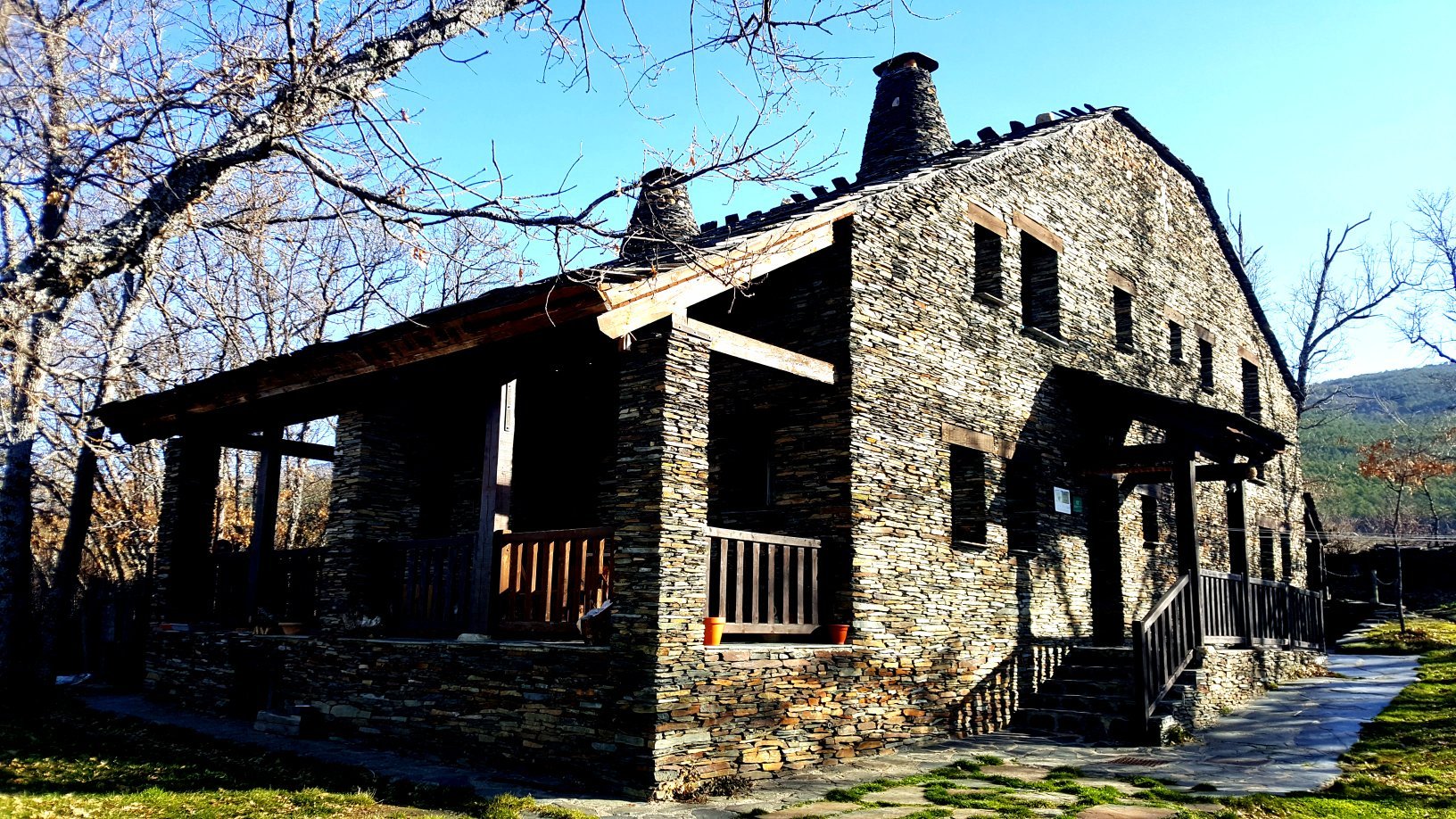 Casa Rural Los Doce Robles-官方