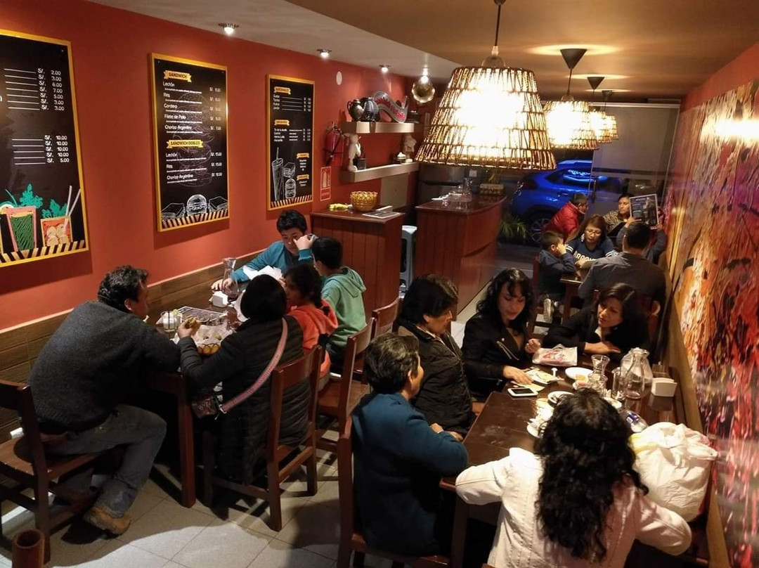 Avenida 77 sandwich a la parrilla