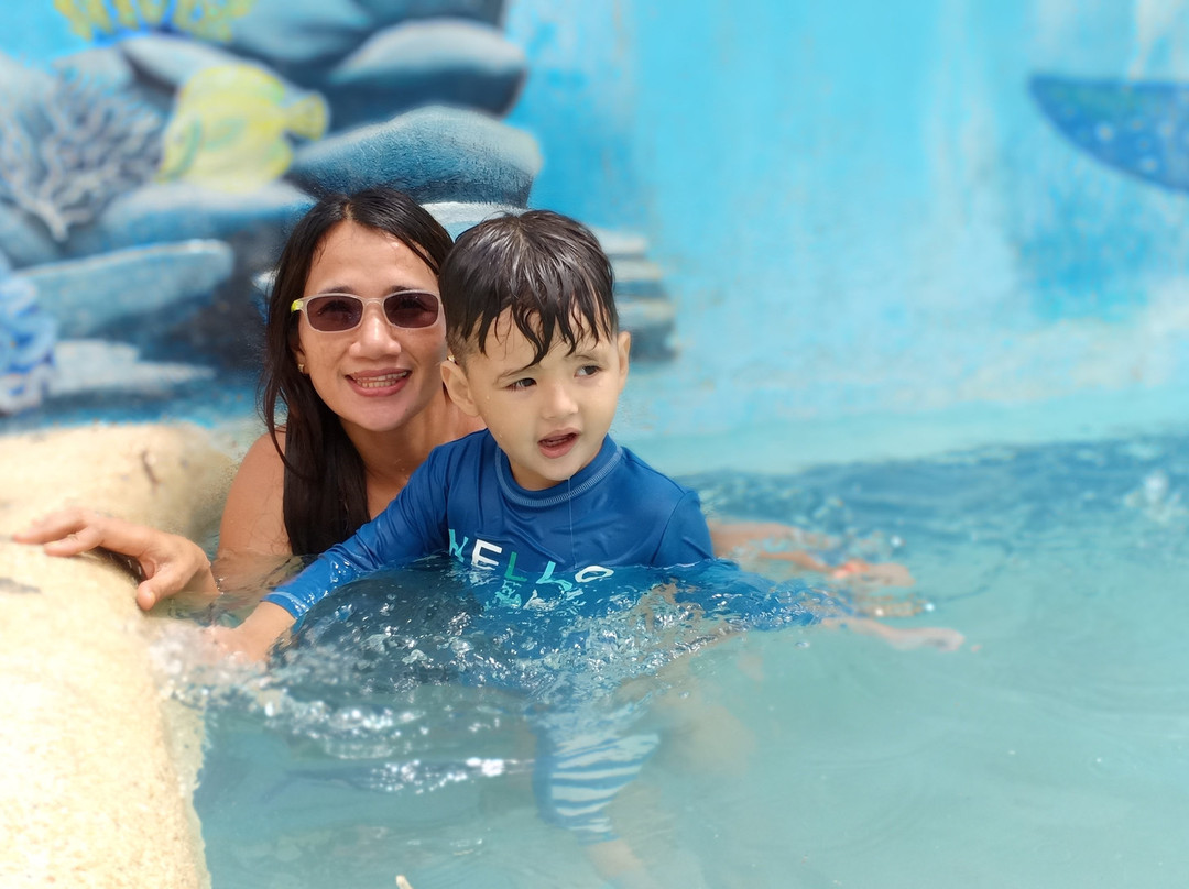 Melrose Beach Resort主图