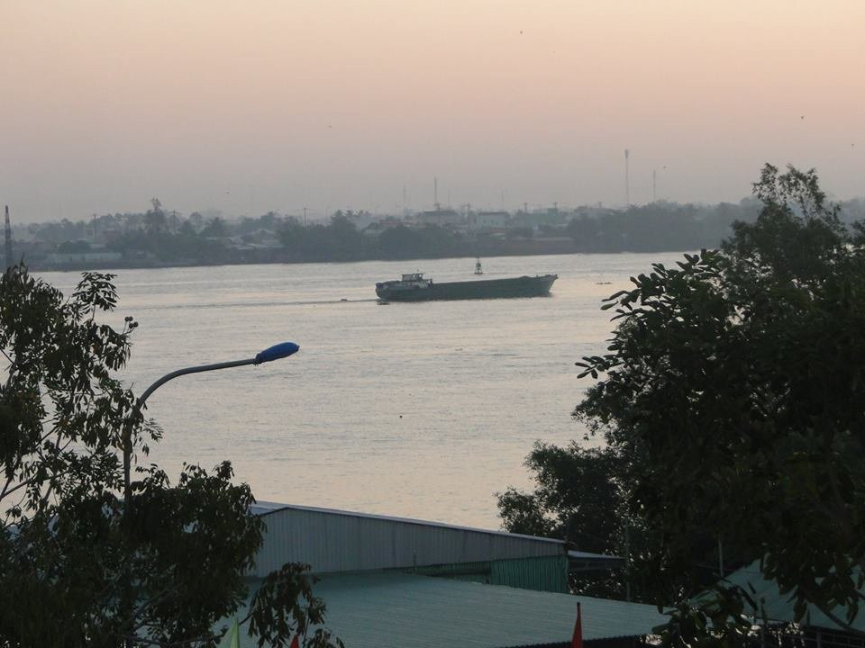 Van Phat Riverside Hotel主图