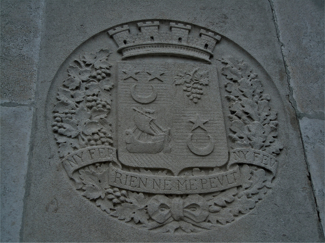 Monument aux Morts景点图片