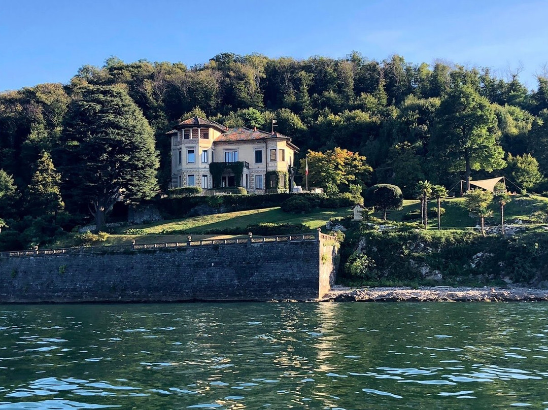 Villa Tarlarini-Laveno-Mombello必去景点
