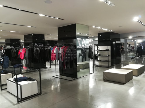Emporio Armani Milan-米兰必去景点
