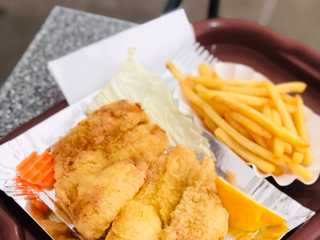 Czarny Kot Smażalnia Ryb