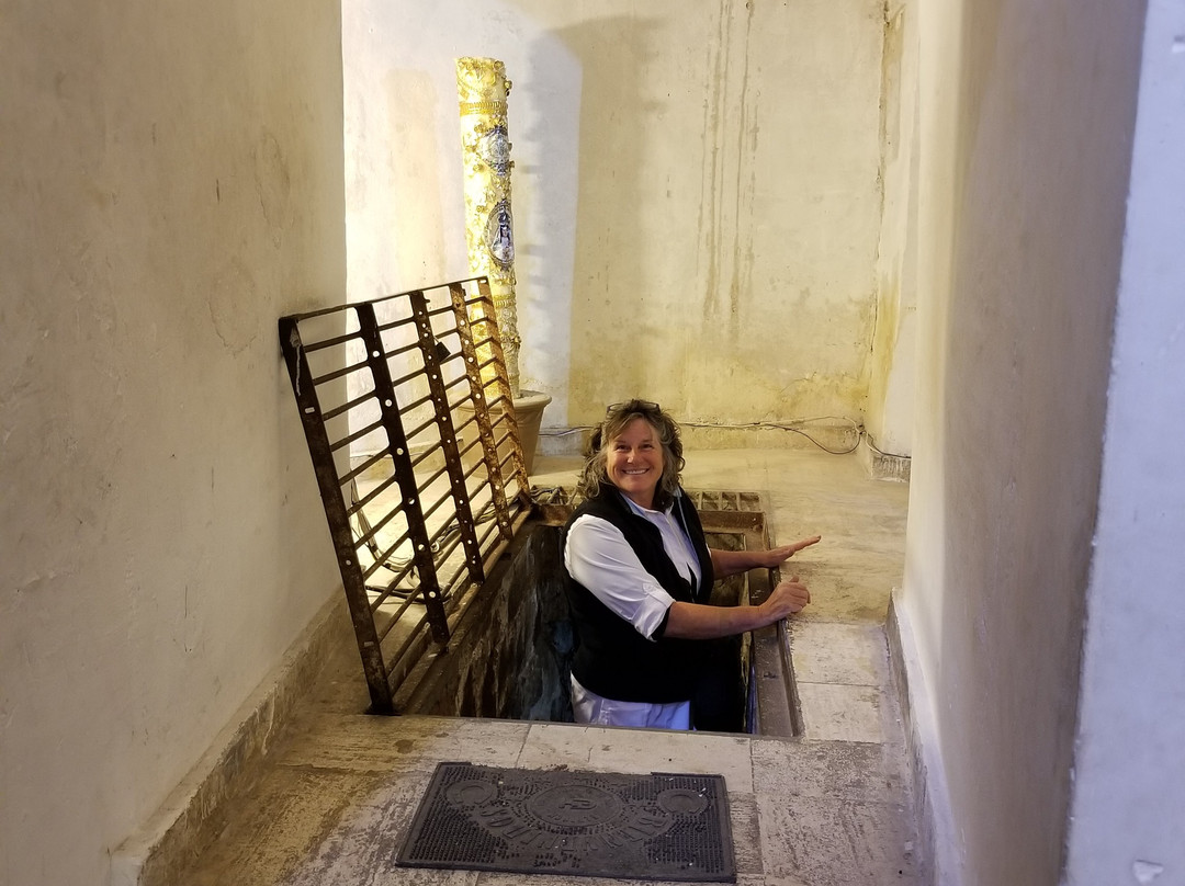 Iglesia Apostol Santiago-Lampa必去景点