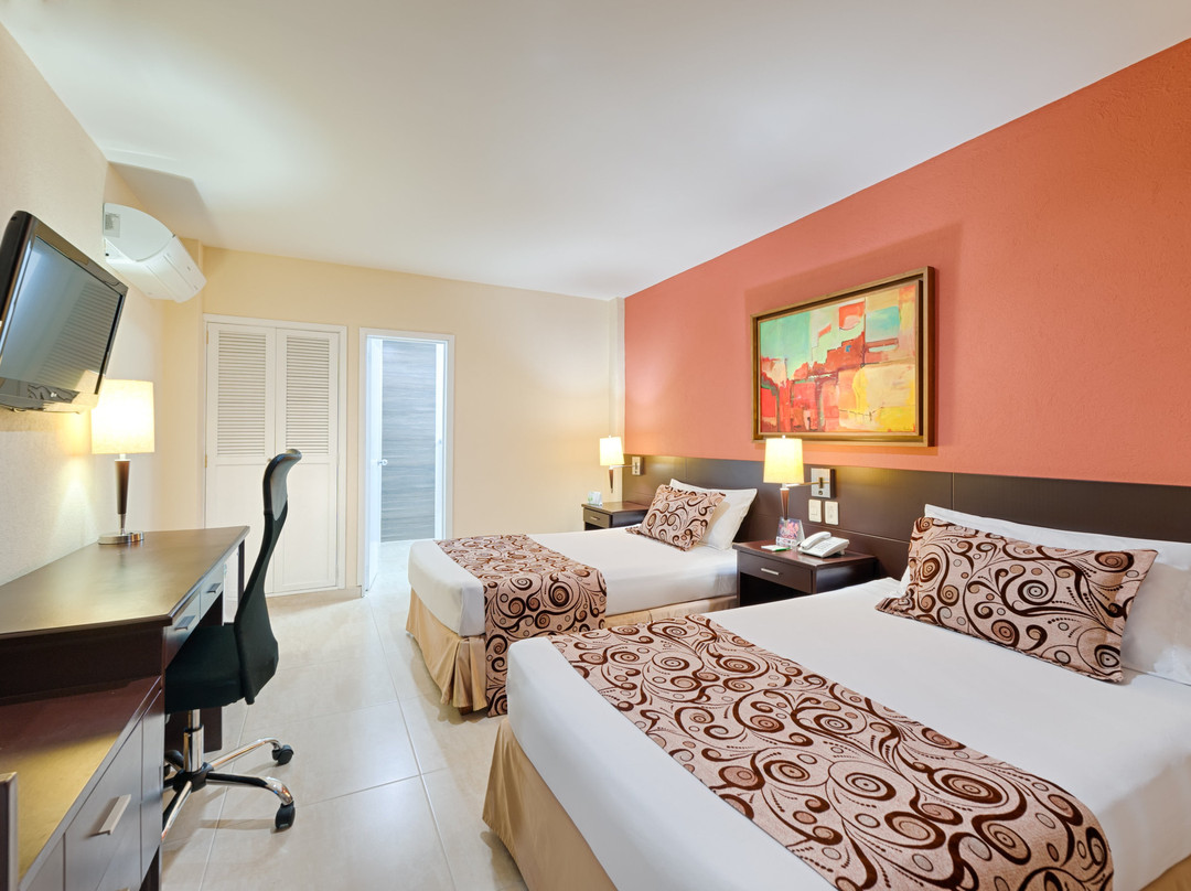 Hotel Arizona Suites主图