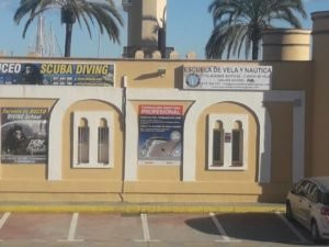 Escuela de Vela y Nautica Fuengirola-福恩吉罗拉必去景点