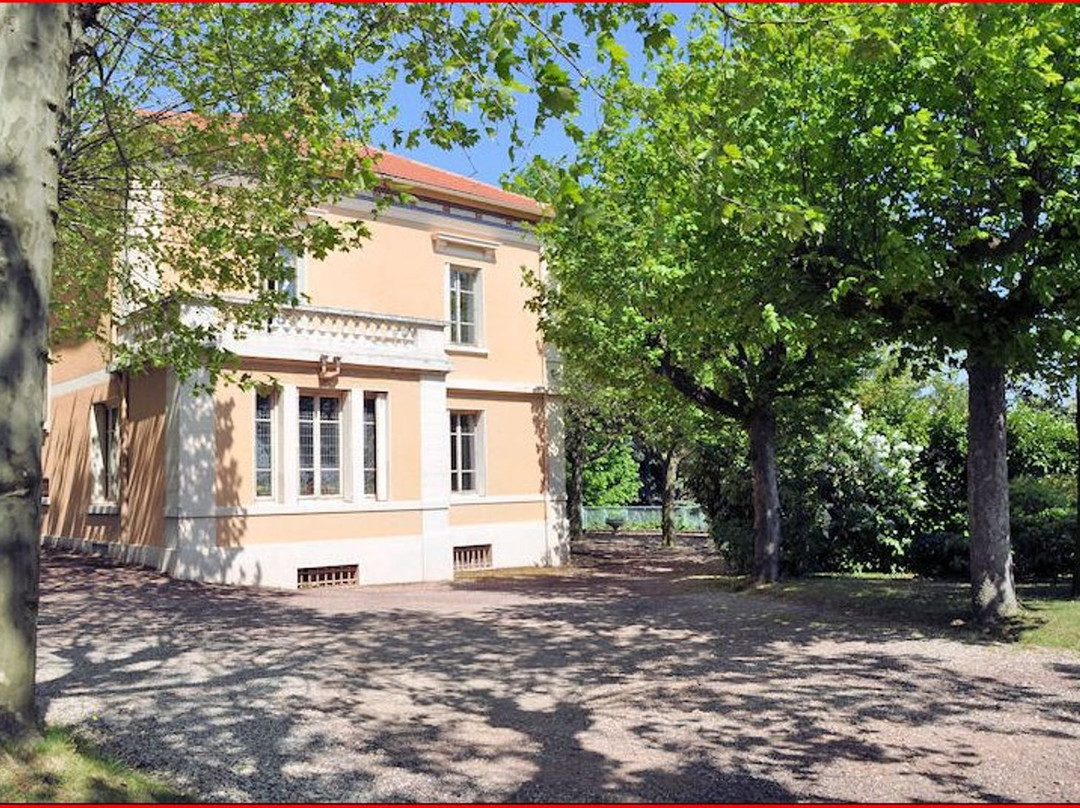 Villa Castel Chambres d'Hôtes & Maison meublée主图