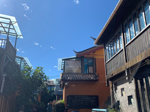 丽江背包十年青年旅舍主图