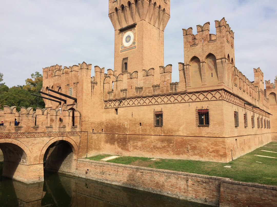 Castello dei Manzoli景点图片