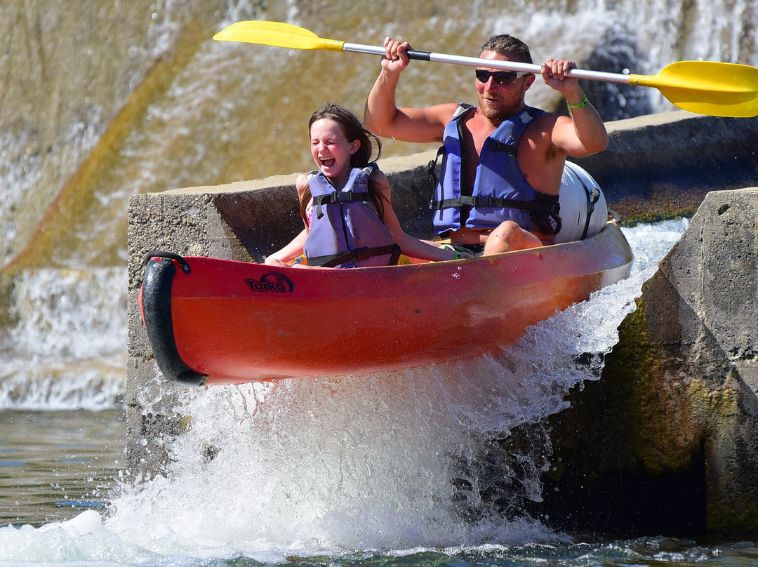 Canoe Ardeche Bateaux-瓦隆蓬达尔克必去景点