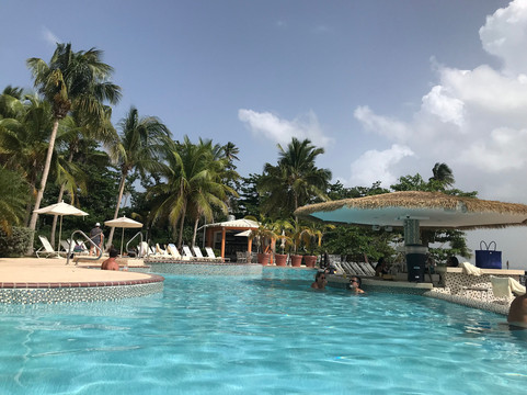 斯特林酒店主图