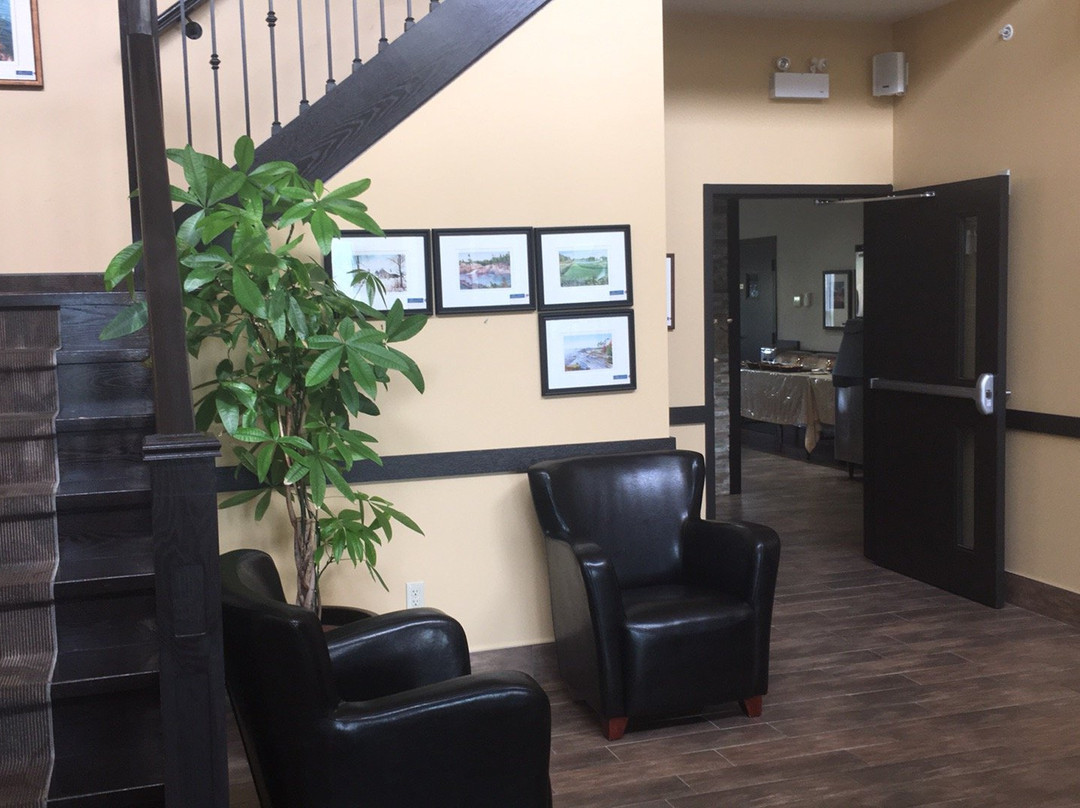 Midland Inn & Suites主图