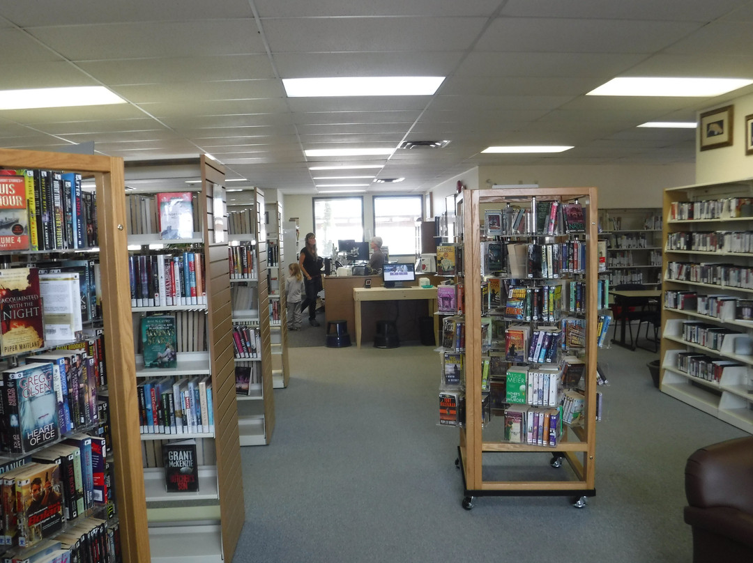 Okanagan Regional Library Golden Branch景点图片