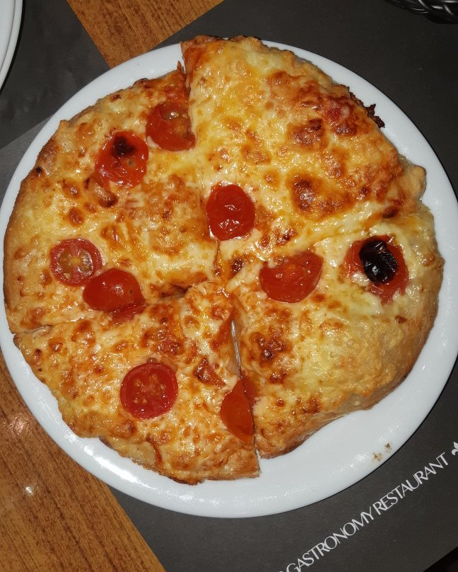 Ploes Gastronomy Restaurant