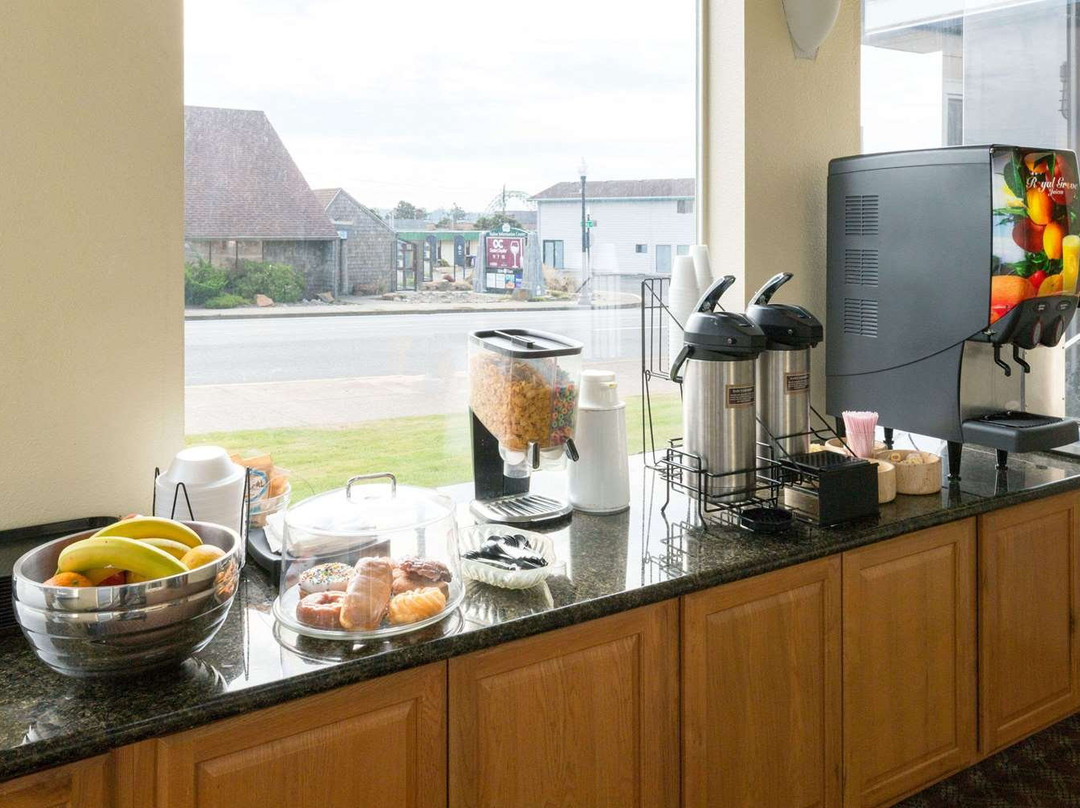 Days Inn by Wyndham Newport OR主图