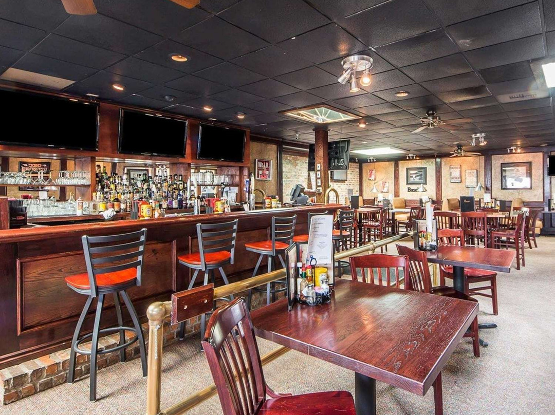 庞卡城品质酒店主图