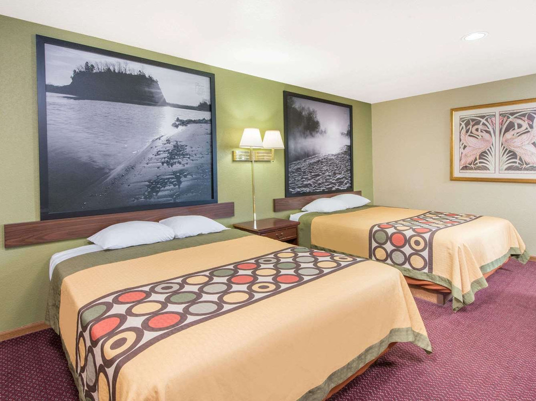 Super 8 by Wyndham Sikeston/Miner Area主图