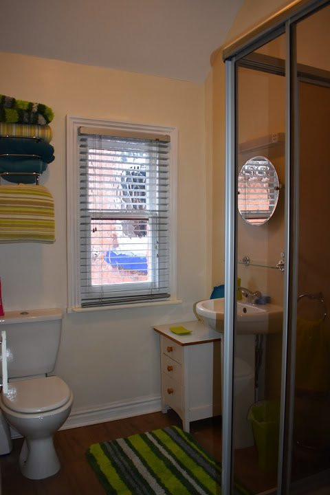 Cameron Lodge Stafford主图