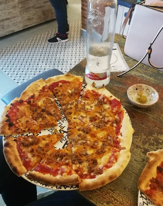 Acebuche Pizzeria