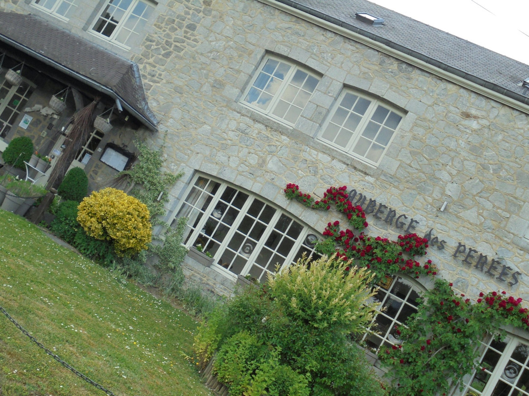 Auberge des Perees主图
