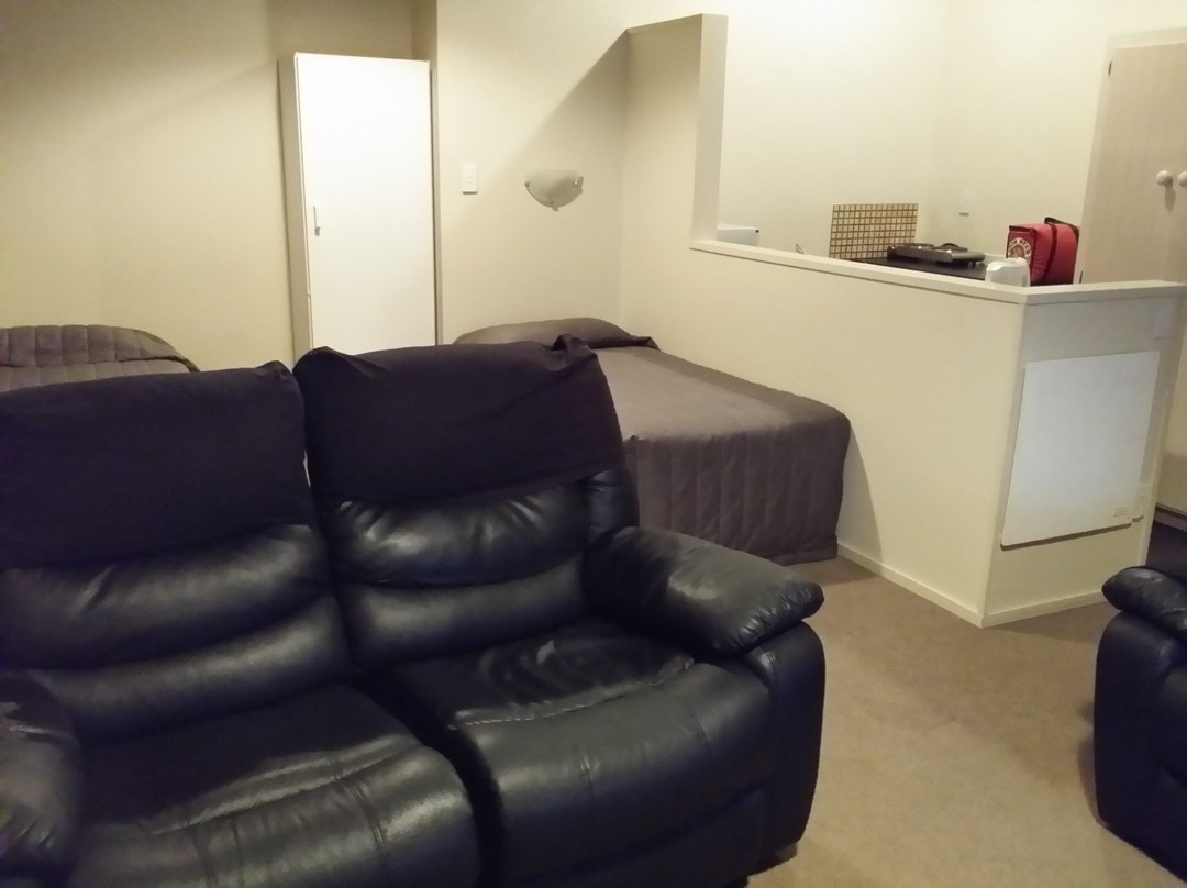 Riverview Motel主图