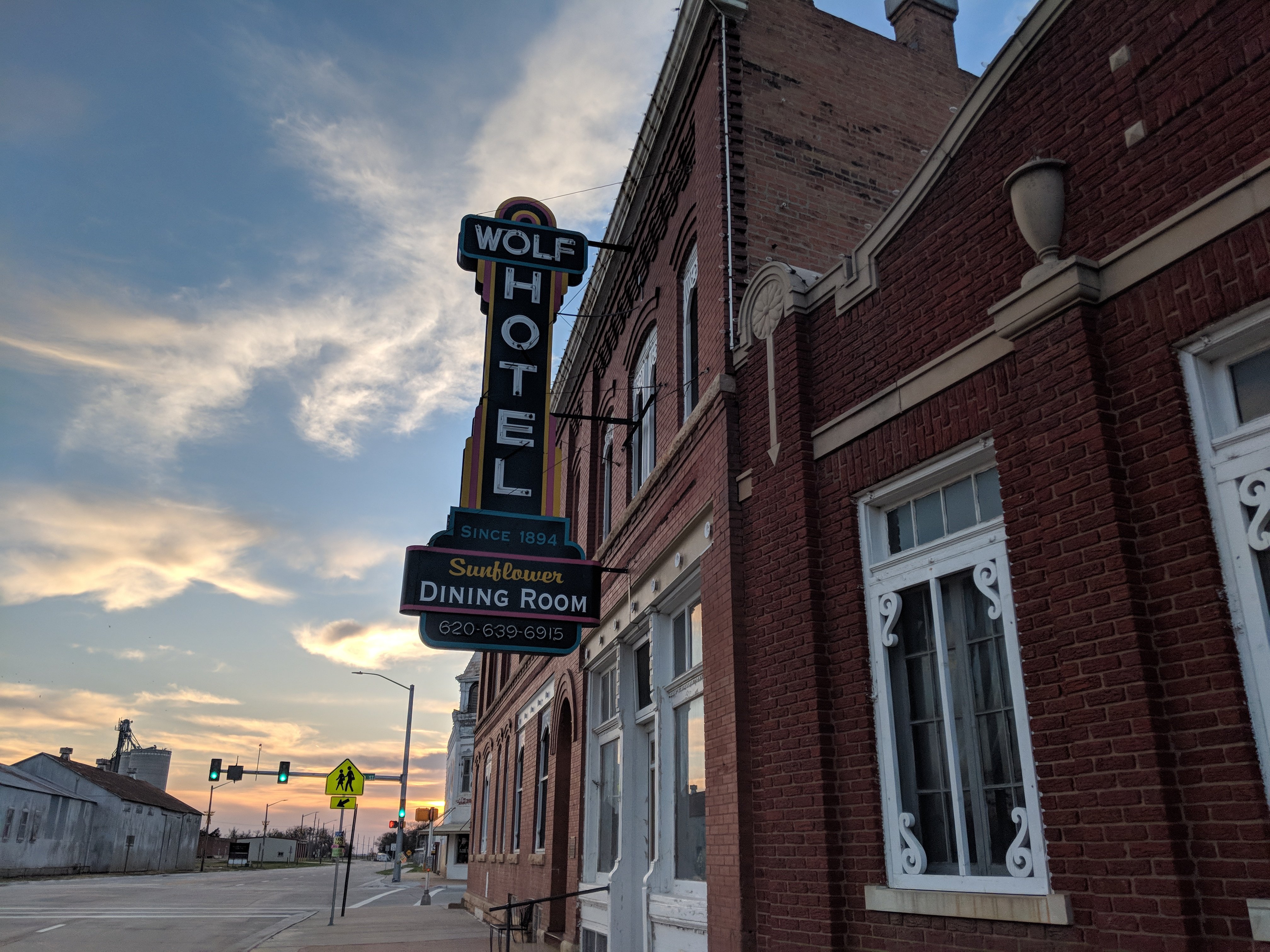 The Historic Wolf Hotel-浴室