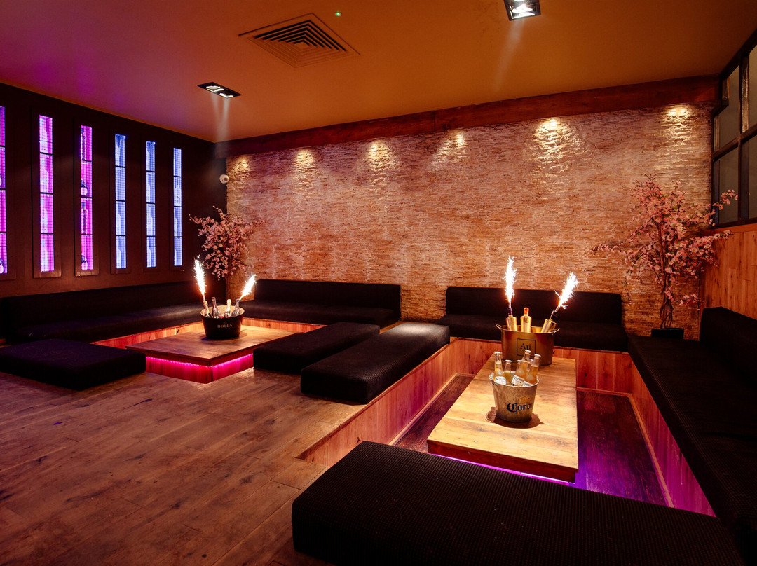 Peppermint Bar-斯温西必去景点