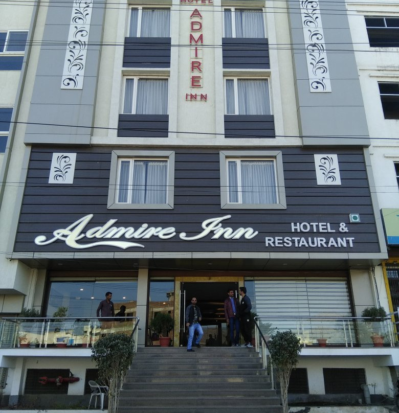 White Mushroom Hotel - Admire Inn主图