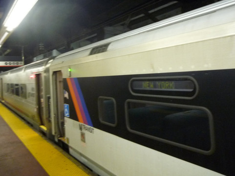 NJ Transit-纽瓦克必去景点