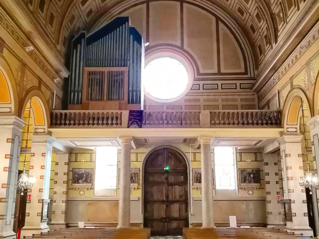 Eglise Saint-Denis-de-la-Croix-Rousse-里昂必去景点